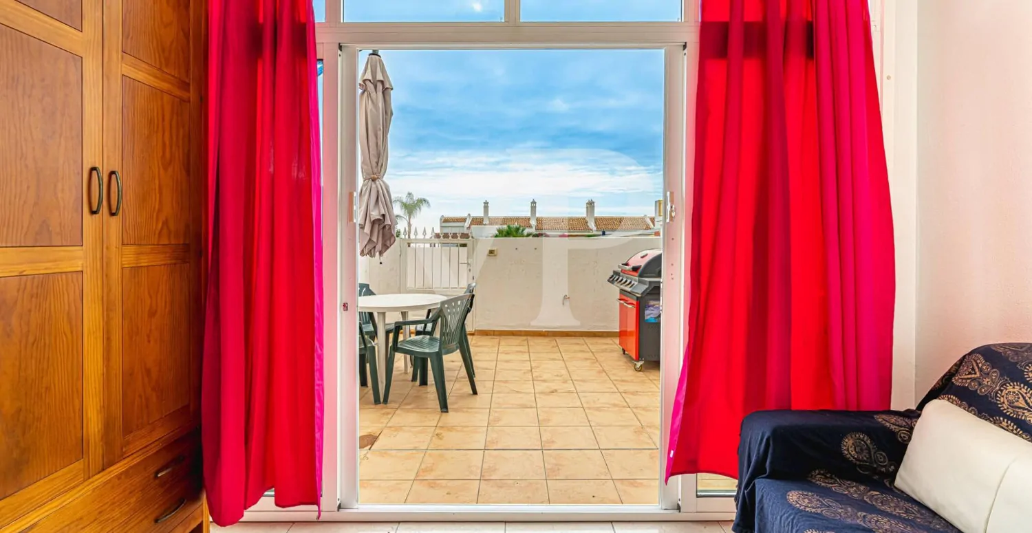 Bezaubernde Erdgeschosswohnung mit schönen Blick in Playa Paraiso