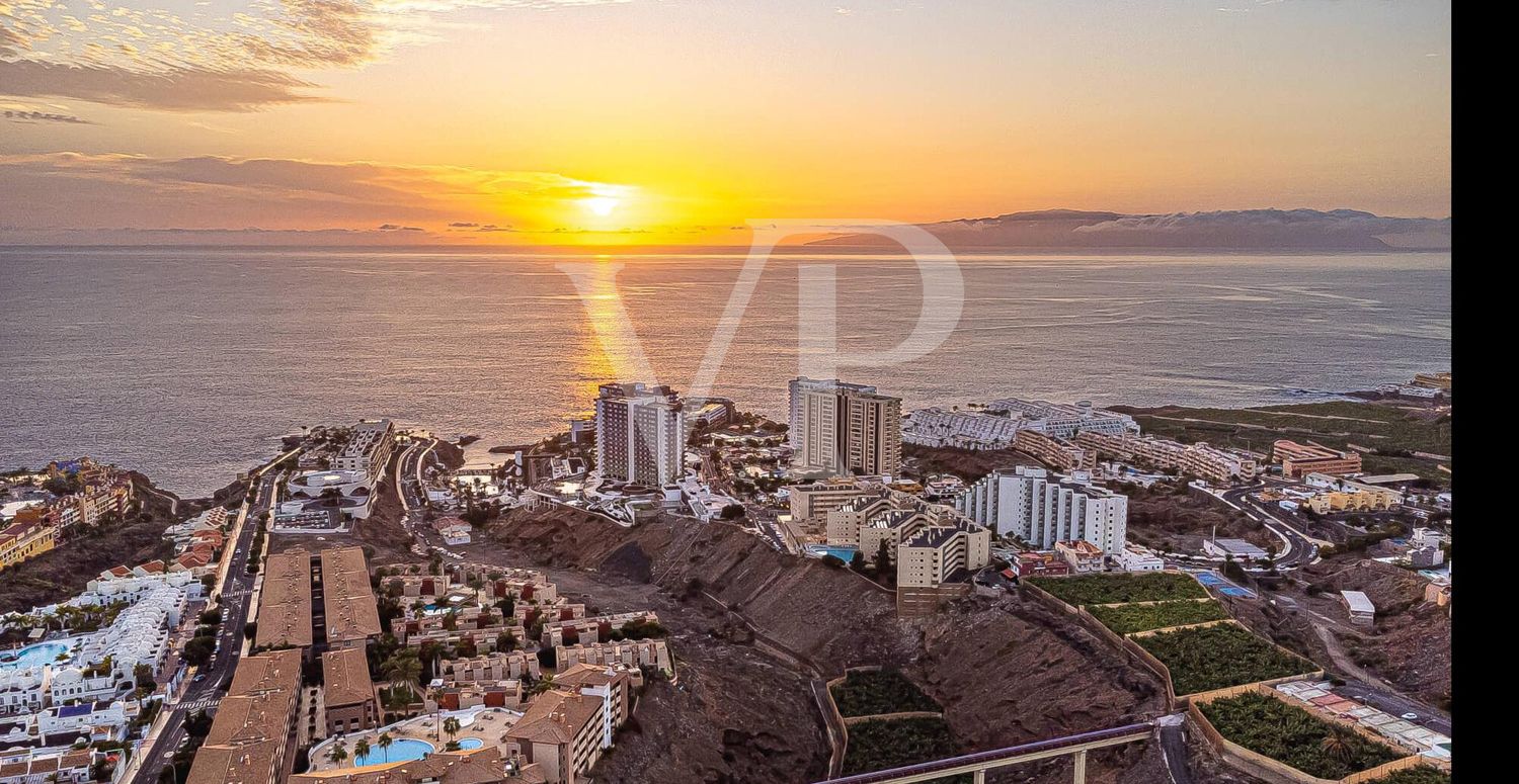 Magnificent ground floor apartment with views in Playa Paraíso