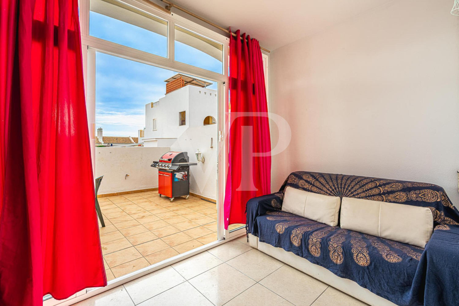 Bezaubernde Erdgeschosswohnung mit schönen Blick in Playa Paraiso