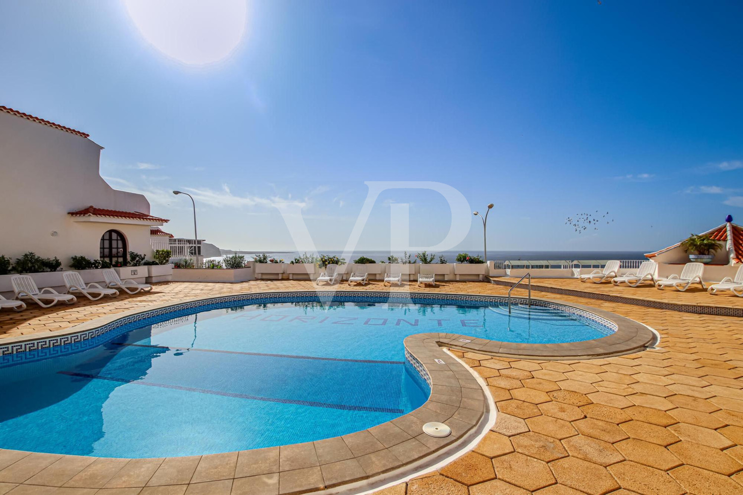 Ático de Ensueño con Impresionantes Vistas al Mar en Los Cristianos