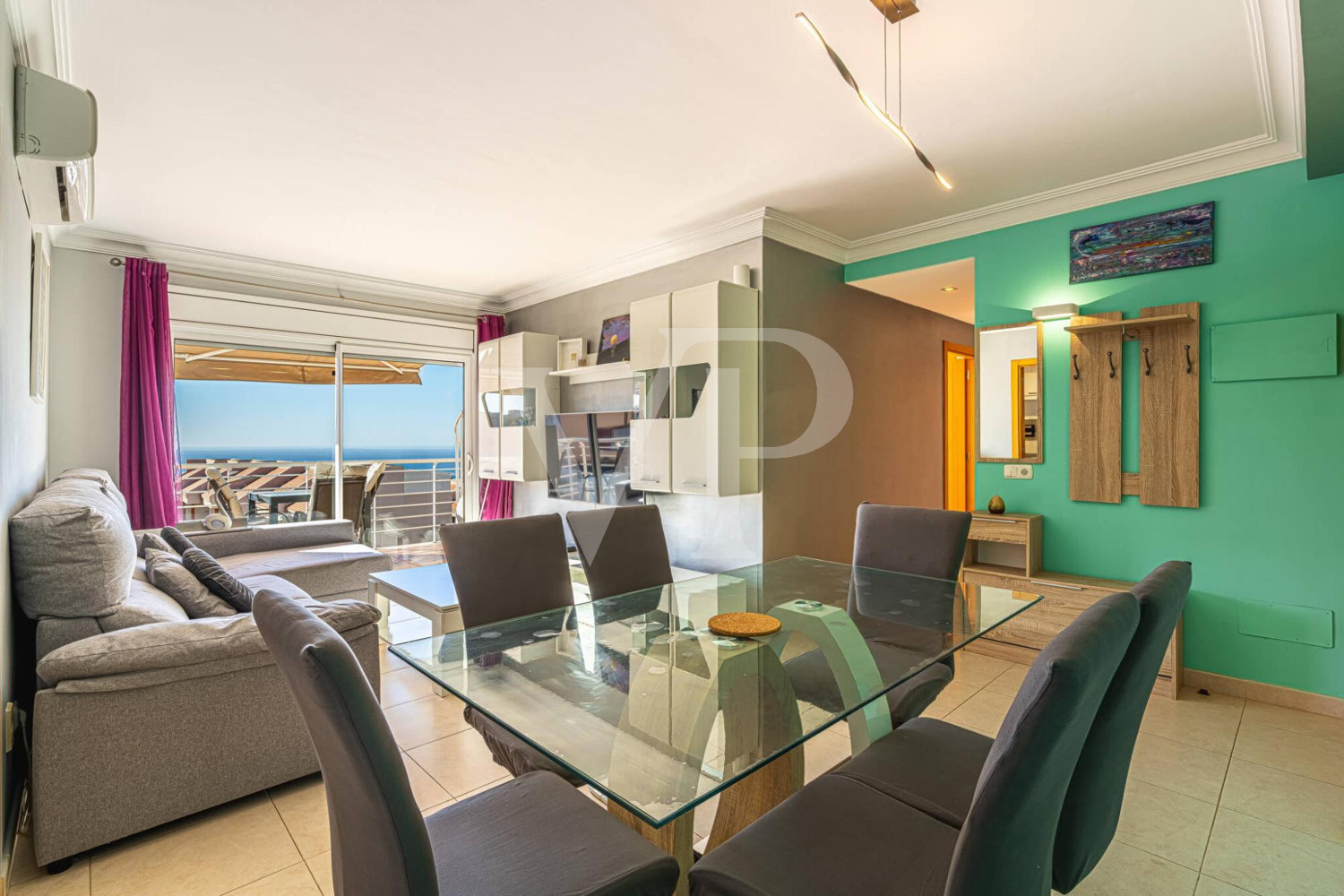 Exclusive penthouse with sea views and roof terrace in Puerto Santiago