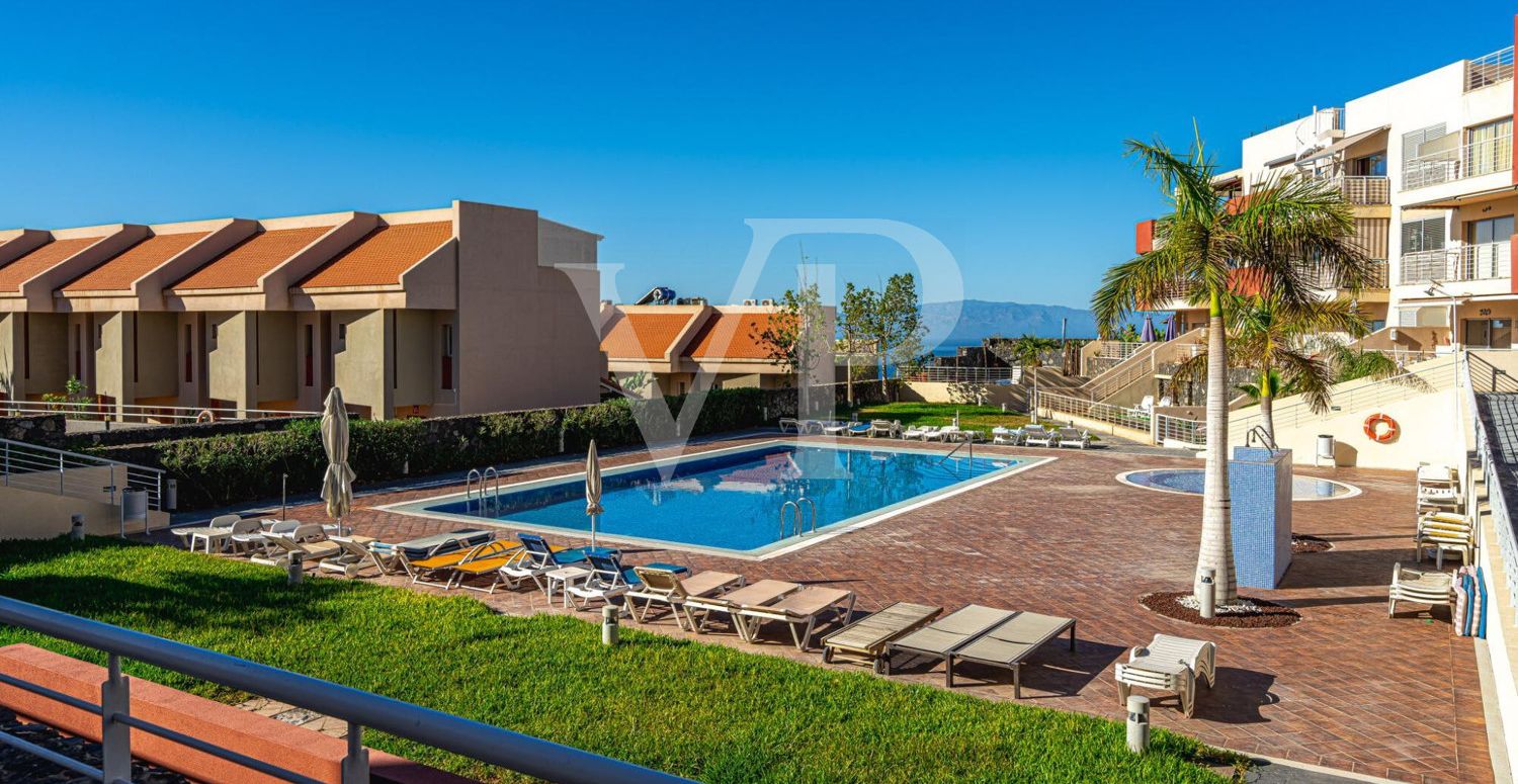 Exklusives Penthaus mit Meerblick und Dachterrasse in Puerto Santiago