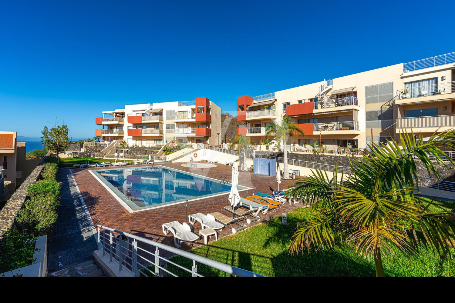 Exklusives Penthaus mit Meerblick und Dachterrasse in Puerto Santiago