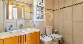 von_poll_real_estate_property_ES253185153_image_28