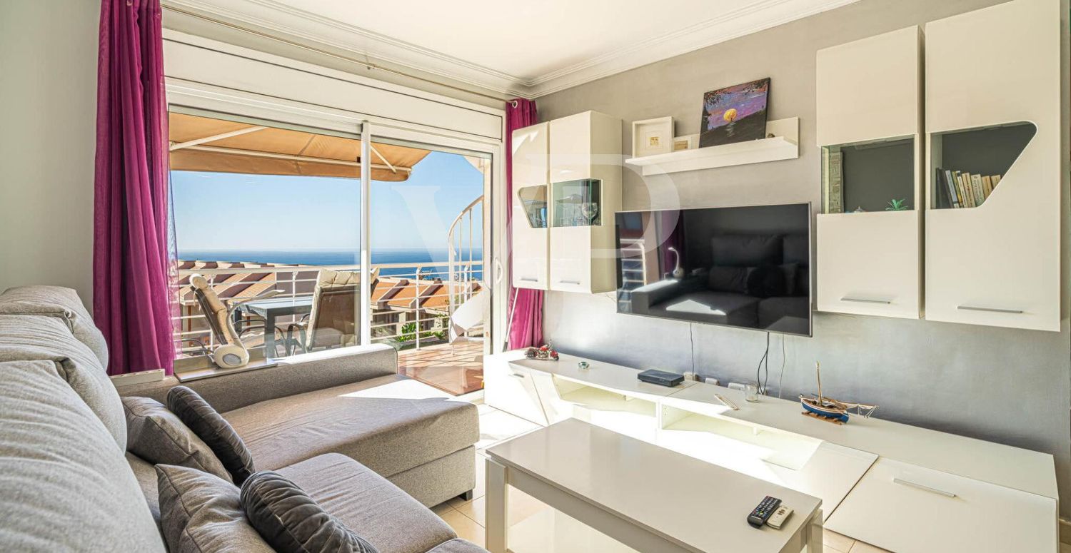 Exklusives Penthaus mit Meerblick und Dachterrasse in Puerto Santiago