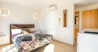 von_poll_real_estate_property_ES253185153_image_26