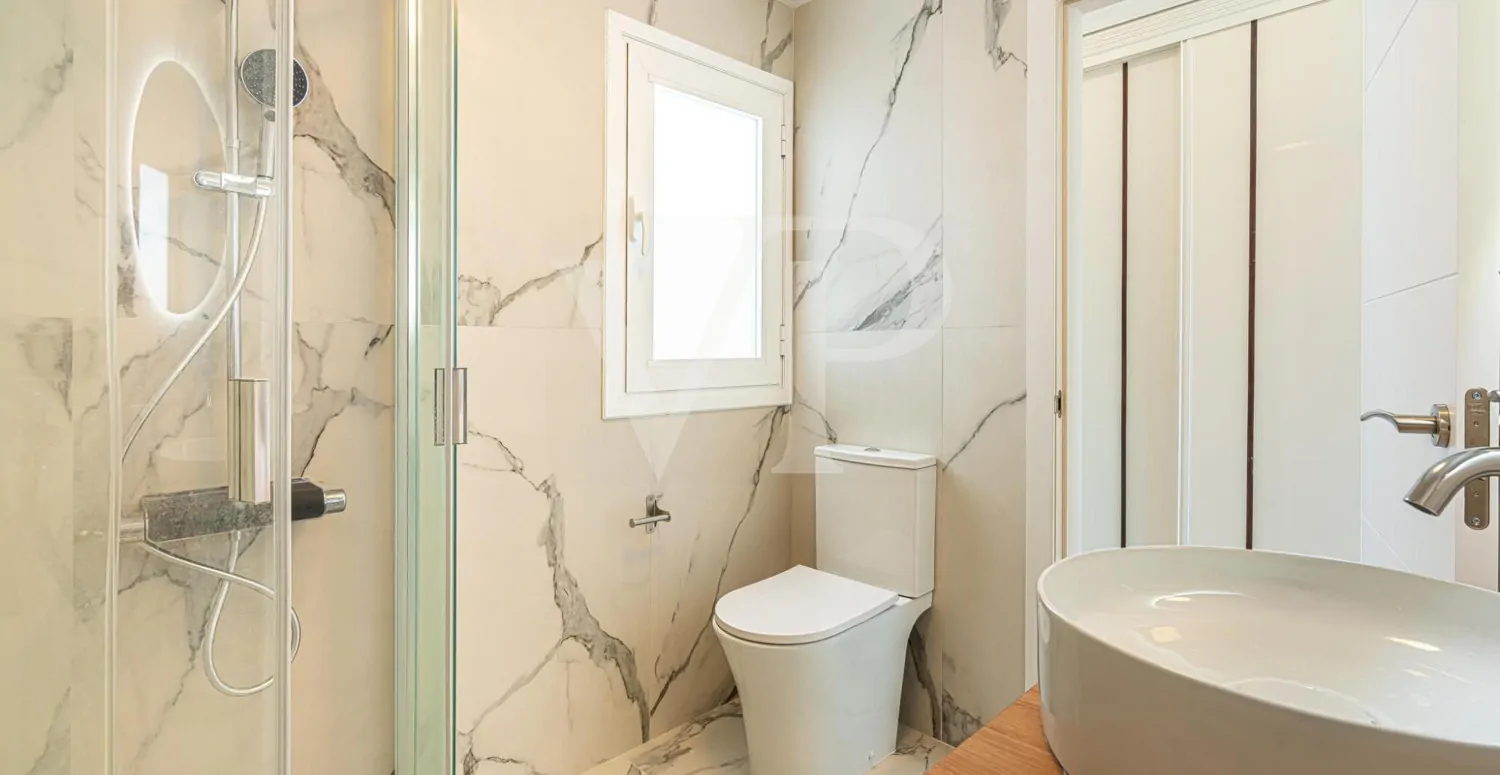 Komplett renovierte Luxusvilla in Roque del Conde mit Meerblick