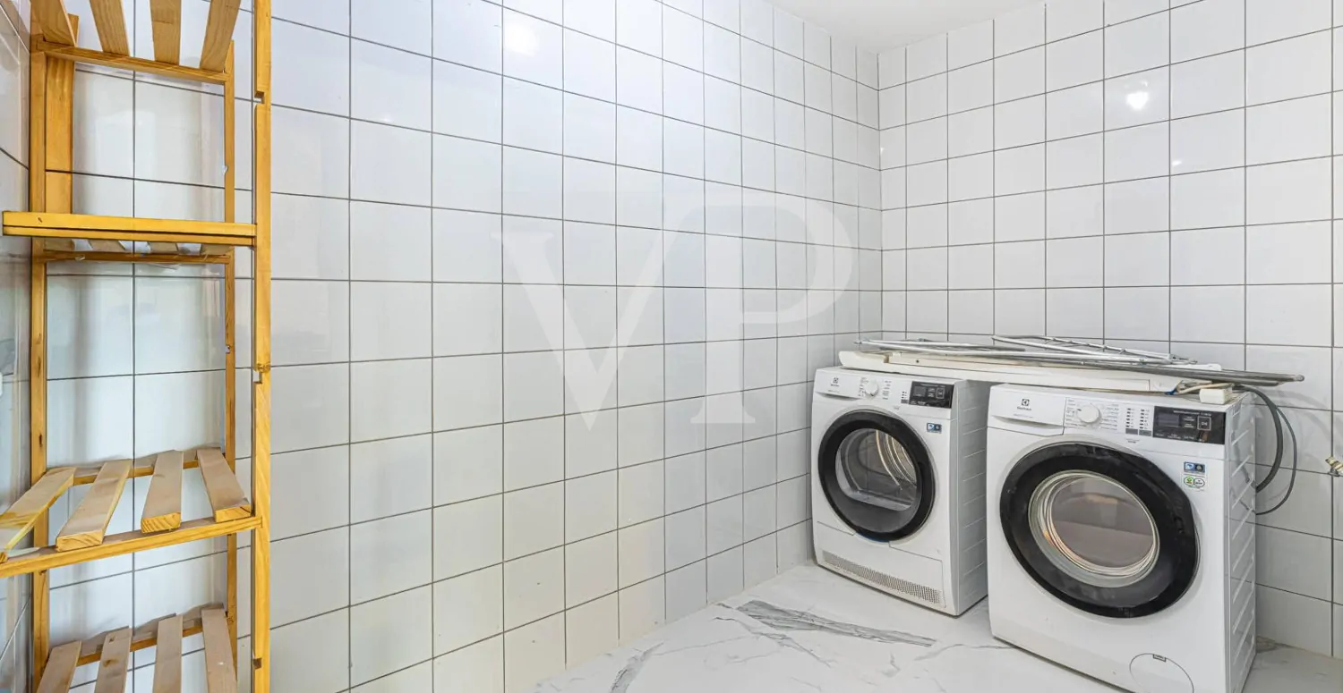 Komplett renovierte Luxusvilla in Roque del Conde mit Meerblick