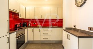 von_poll_real_estate_property_ES253185195_image_10