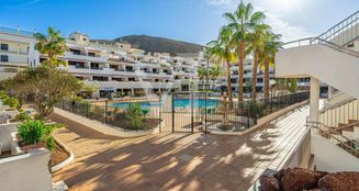 von_poll_real_estate_property_ES253185195_image_25