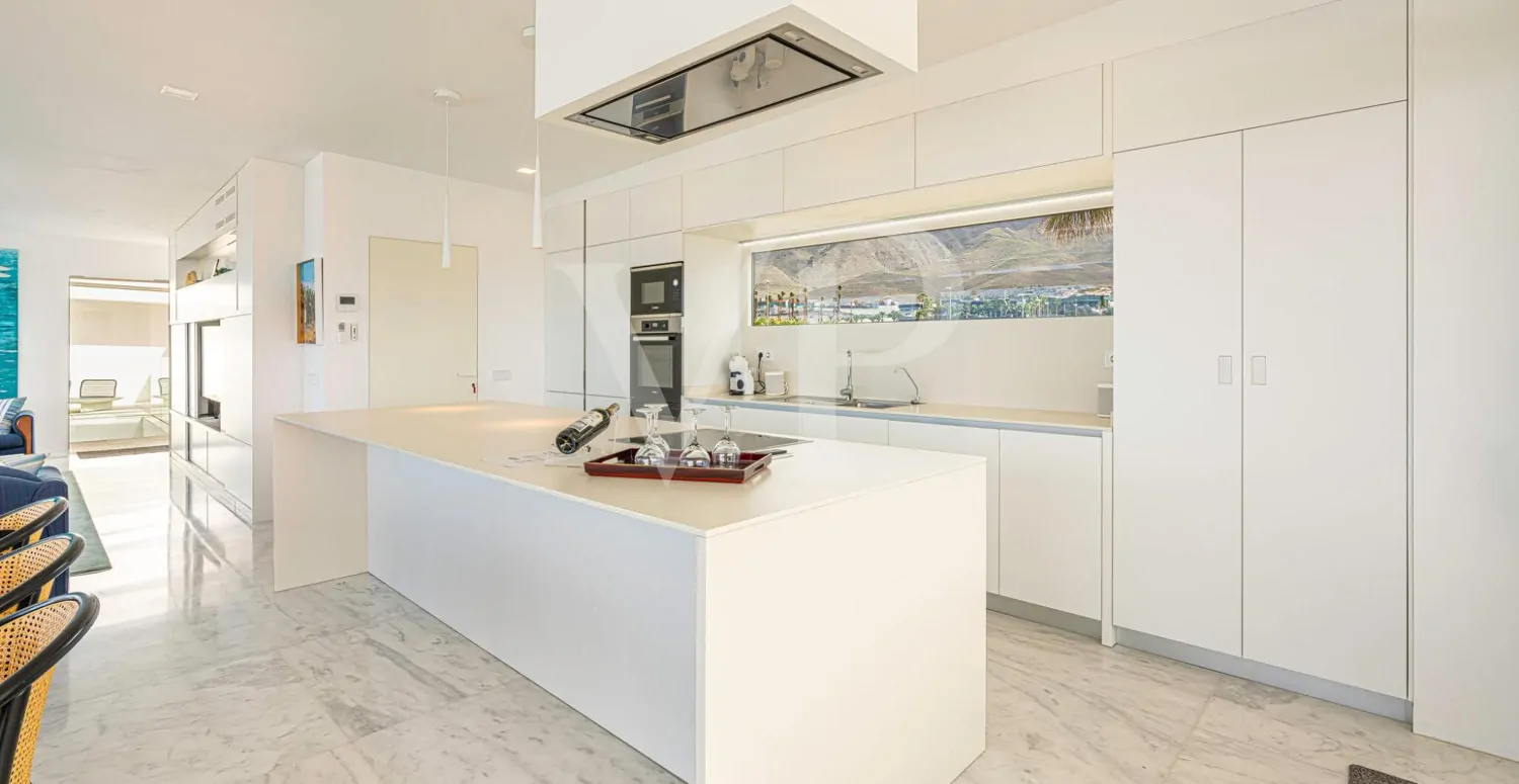 Exklusive Villa in Adeje – Luxus mit Panoramablick