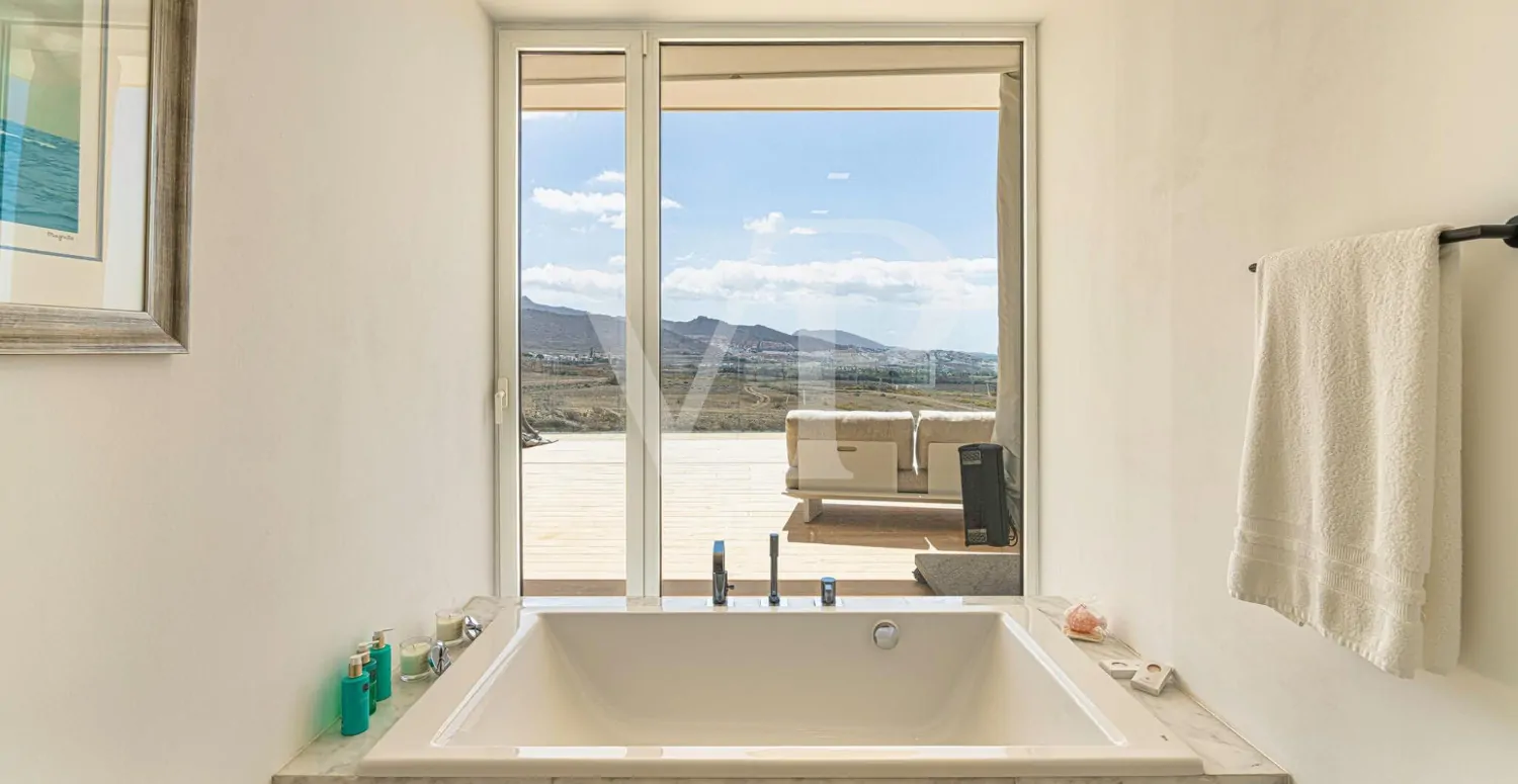 Exklusive Villa in Adeje – Luxus mit Panoramablick