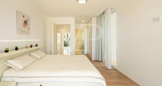 von_poll_real_estate_property_ES253185273_image_24