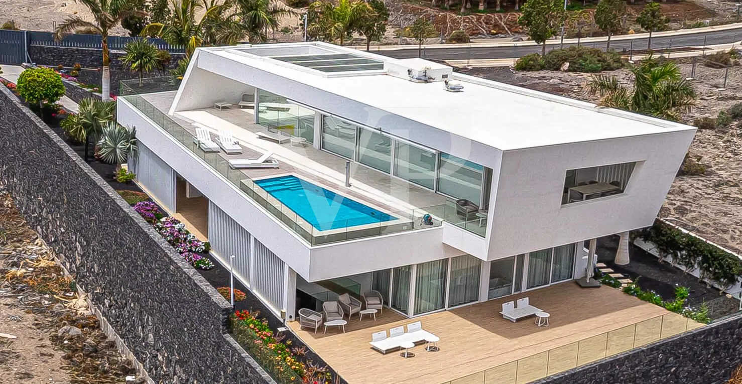Exklusive Villa in Adeje – Luxus mit Panoramablick