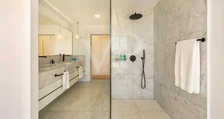 von_poll_real_estate_property_ES253185273_image_30