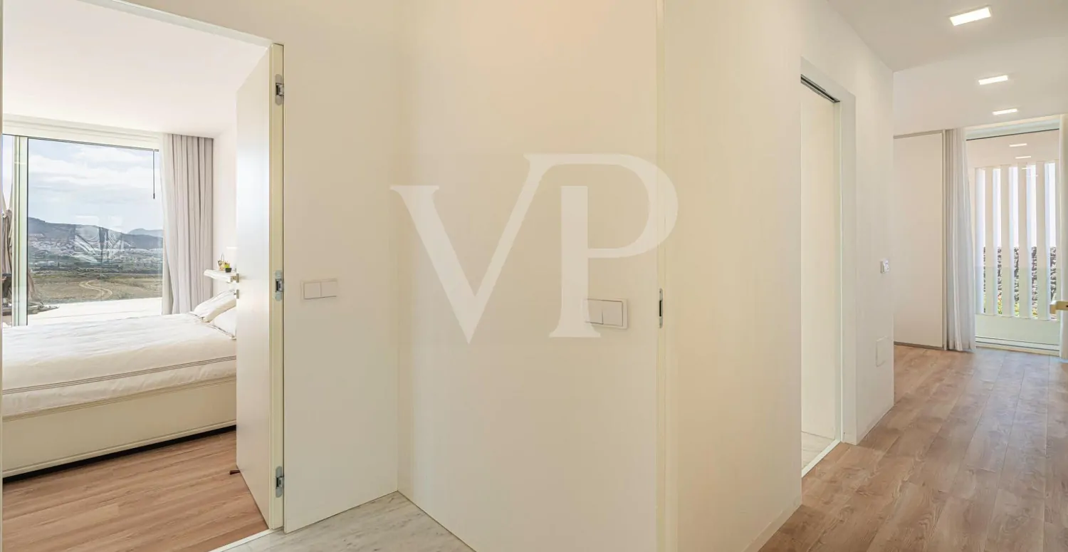 Exklusive Villa in Adeje – Luxus mit Panoramablick