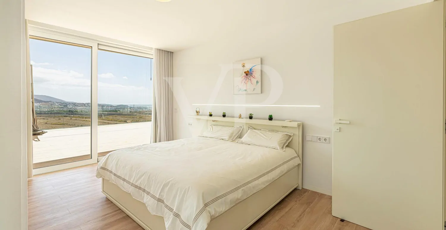 Exklusive Villa in Adeje – Luxus mit Panoramablick