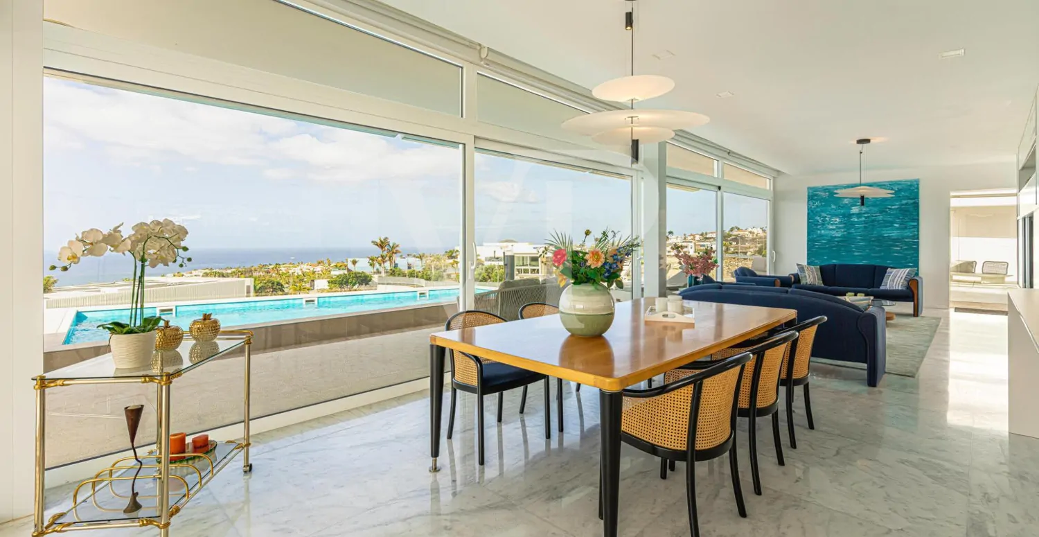 Exklusive Villa in Adeje – Luxus mit Panoramablick