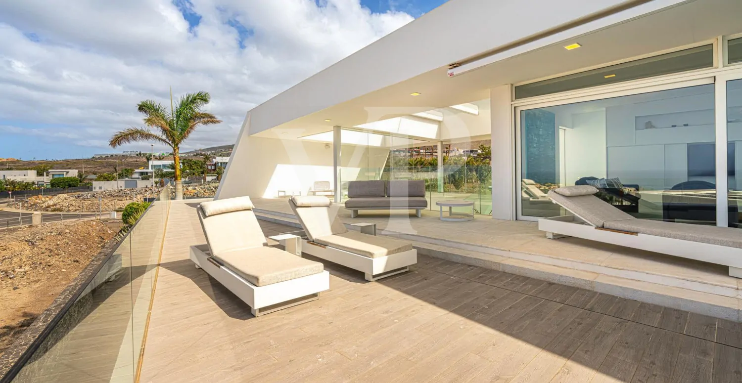 Exklusive Villa in Adeje – Luxus mit Panoramablick