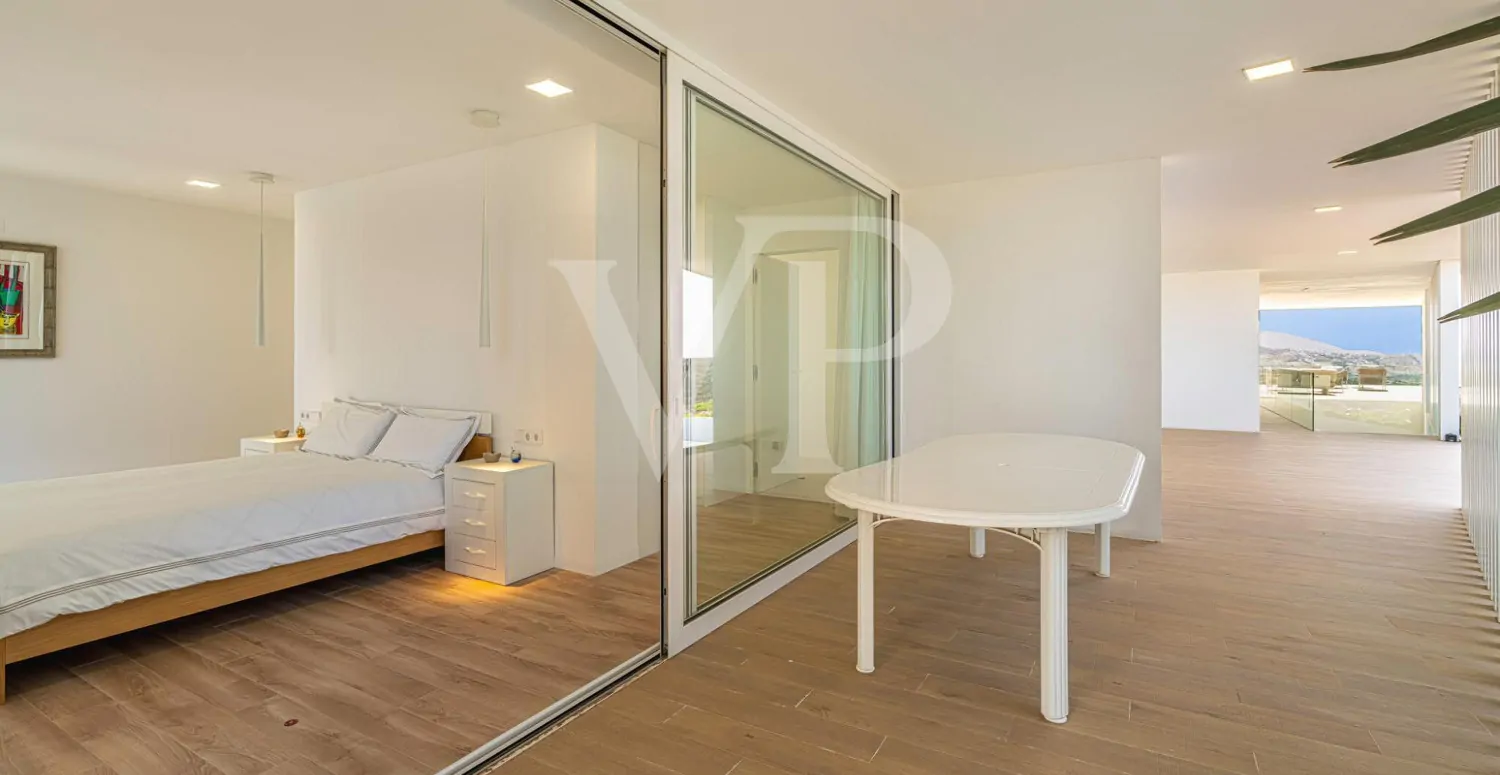 Exklusive Villa in Adeje – Luxus mit Panoramablick