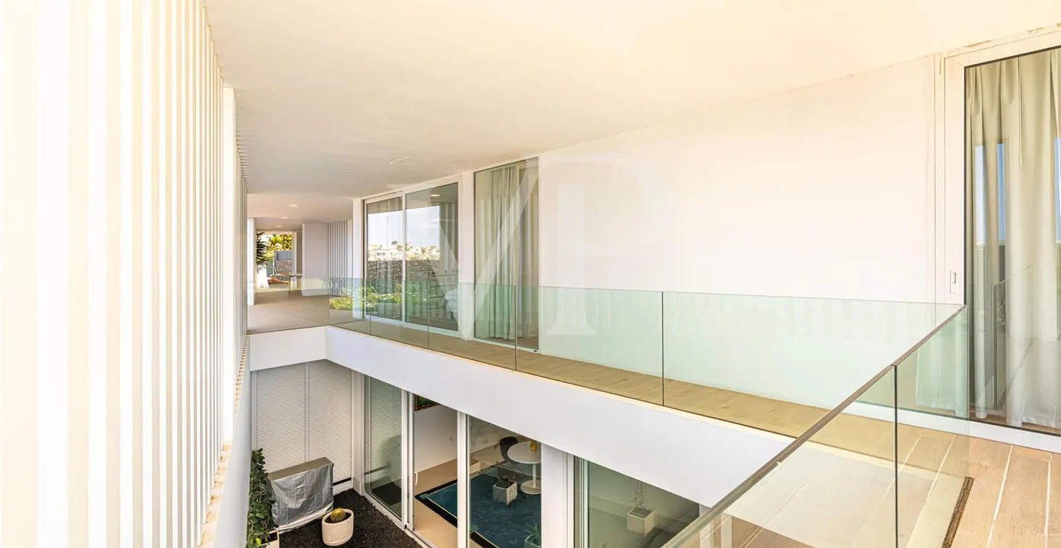 Exklusive Villa in Adeje – Luxus mit Panoramablick