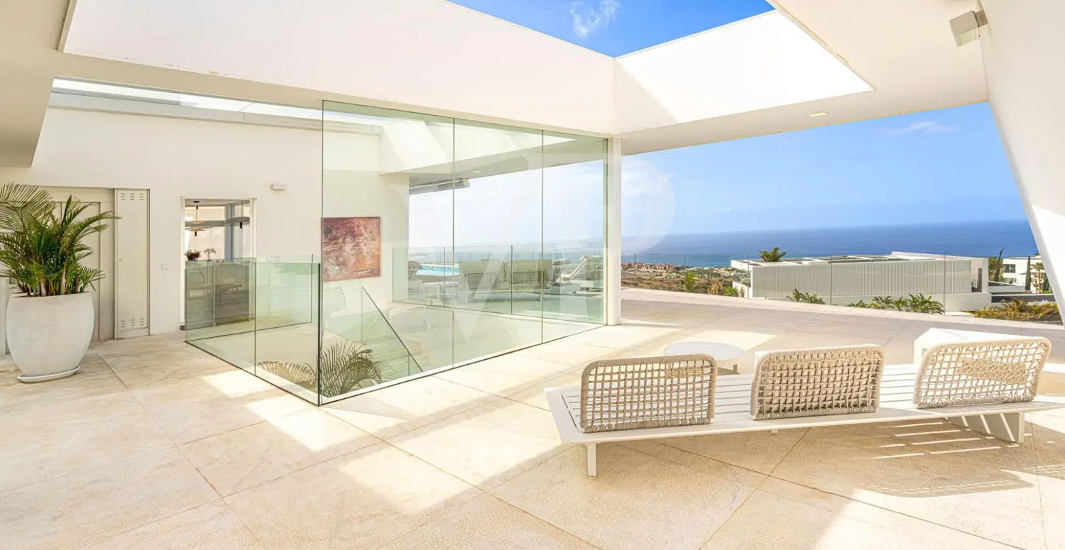 Exklusive Villa in Adeje – Luxus mit Panoramablick