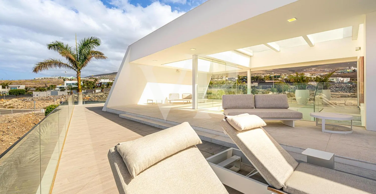 Exklusive Villa in Adeje – Luxus mit Panoramablick