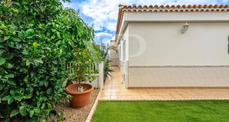 von_poll_real_estate_property_ES253185256_image_48