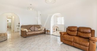 von_poll_real_estate_property_ES253185256_image_7