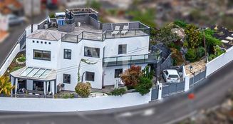 von_poll_real_estate_property_ES253185307_image_1