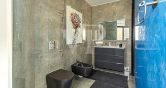 von_poll_real_estate_property_ES253185307_image_15