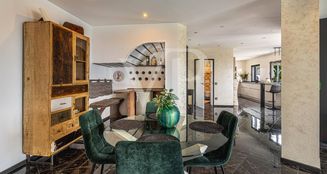 von_poll_real_estate_property_ES253185307_image_9