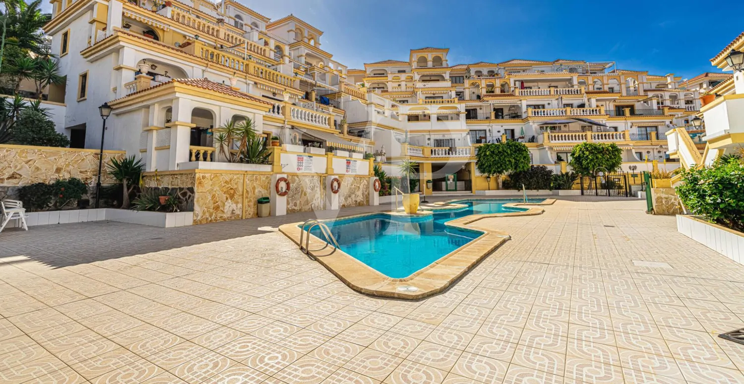 Stilvolle Ein- Schlafzimmer- Wohnung in San Eugenio alto