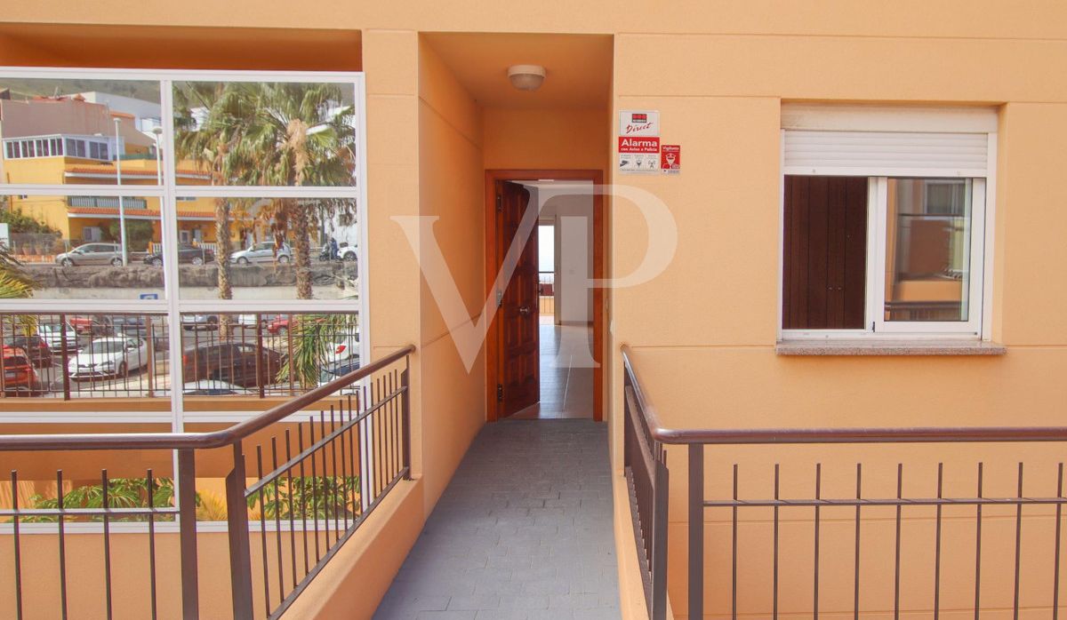 Beautiful penthouse with sea views in the popular area of El Galeón