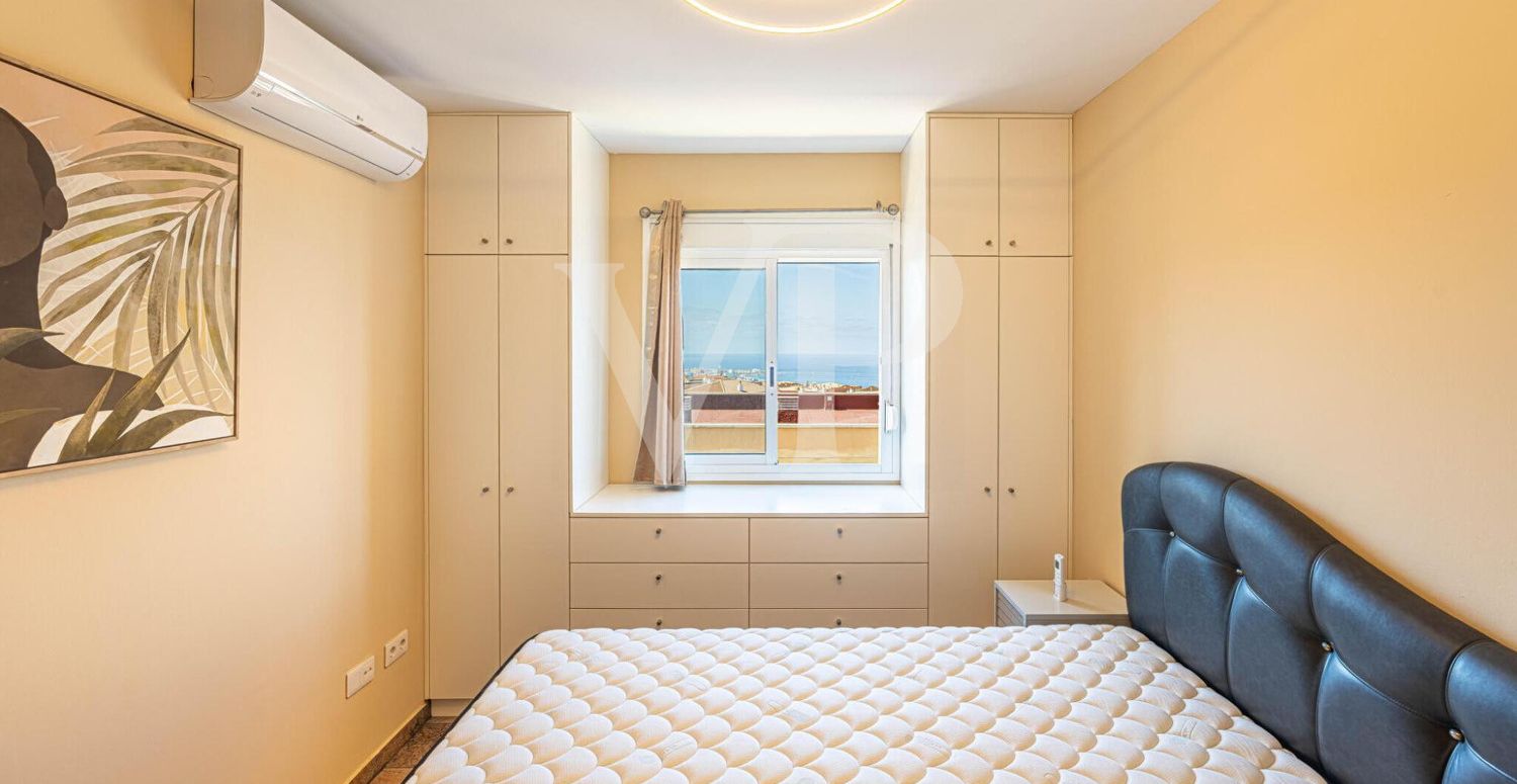 Beautiful penthouse with sea views in the popular area of El Galeón