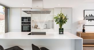 von_poll_real_estate_property_ES253185344_image_2