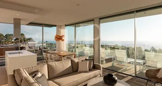 von_poll_real_estate_property_ES253185344_image_1