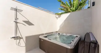 von_poll_real_estate_property_ES253185345_image_91