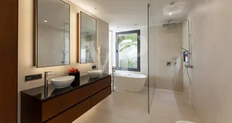 von_poll_real_estate_property_ES253185345_image_89