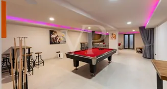 von_poll_real_estate_property_ES253185345_image_53