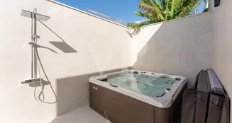 von_poll_real_estate_property_ES253185345_image_26