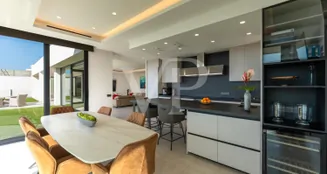 von_poll_real_estate_property_ES253185345_image_10