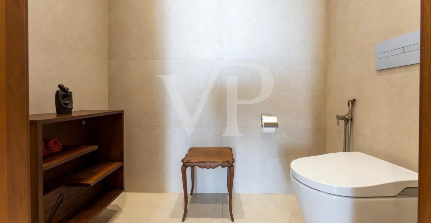 Luxusvilla mit Infinity-Pool und Panoramablick auf den Atlantik