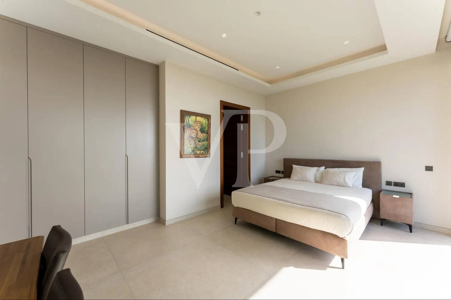 Luxusvilla mit Infinity-Pool und Panoramablick auf den Atlantik