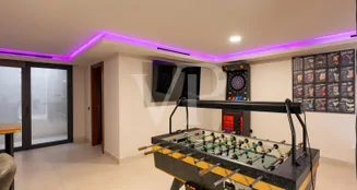 von_poll_real_estate_property_ES253185345_image_186