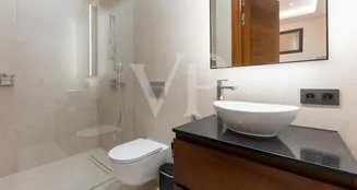 von_poll_real_estate_property_ES253185348_image_124