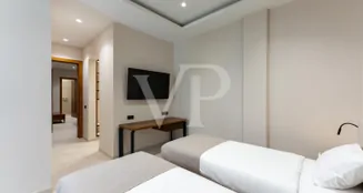 von_poll_real_estate_property_ES253185348_image_128