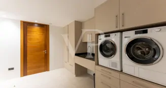 von_poll_real_estate_property_ES253185348_image_126