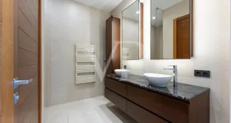 von_poll_real_estate_property_ES253185348_image_31