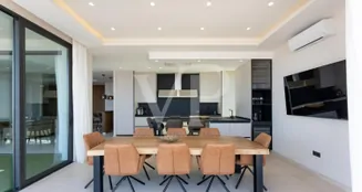 von_poll_real_estate_property_ES253185348_image_11